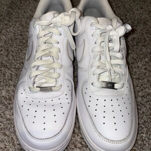 Nike Men's White AF1 Sneakers